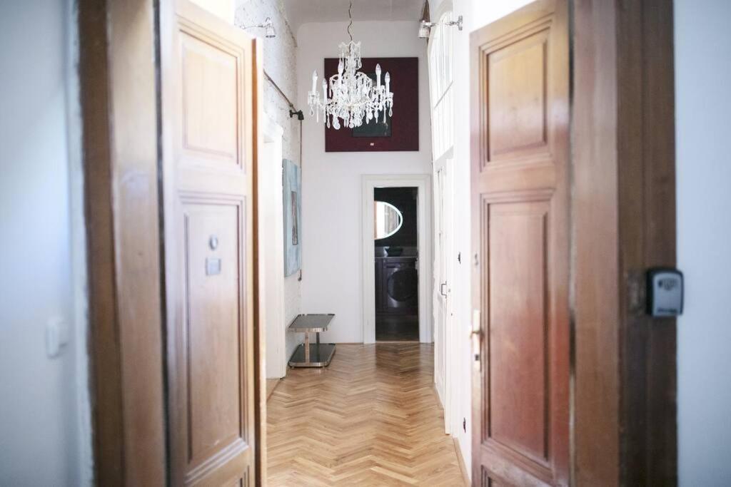 King Charles Apartment براغ المظهر الخارجي الصورة