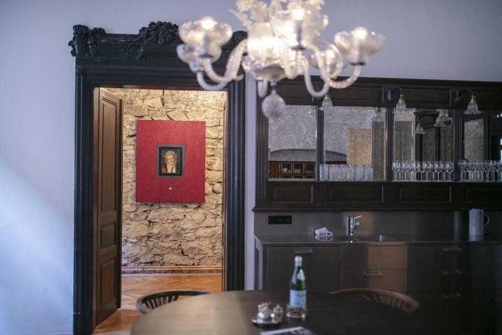 King Charles Apartment براغ المظهر الخارجي الصورة
