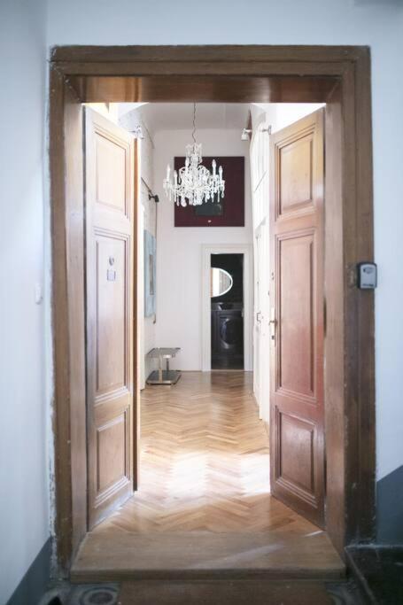 King Charles Apartment براغ المظهر الخارجي الصورة